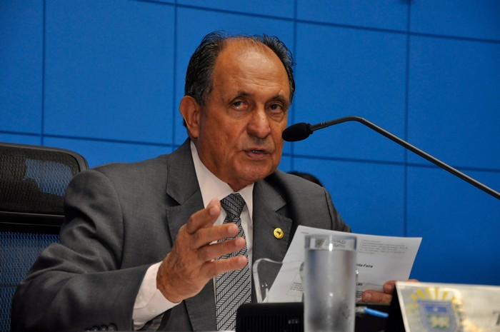 /imagens/noticia/ze-teixeira-2101139.jpg